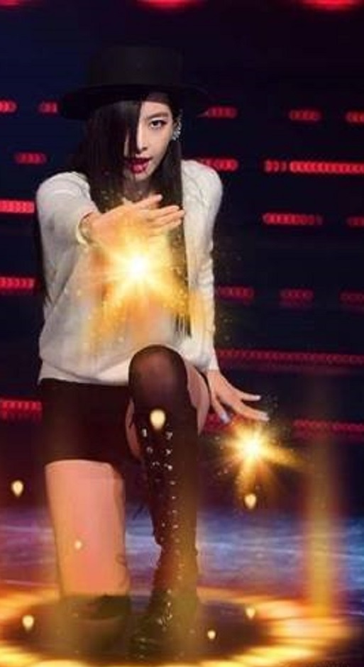 Victoria Song! K-POP Girl! House of XI's House Parties! The Movie!