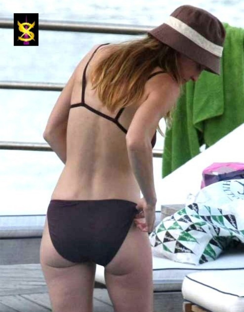 Hilary Swank's Butt Kissing Party!